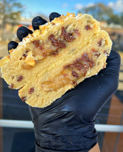 Cannoli Chocolate Chip Glam Cookie