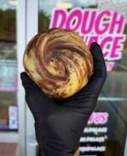 Load image into Gallery viewer, Swiss Swirl Glam Cookie
