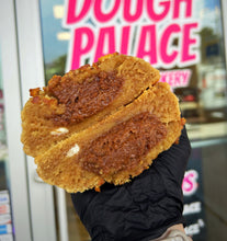 Load image into Gallery viewer, Cinnamon Powdered Donut Glam Cookie
