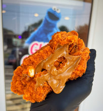 Load image into Gallery viewer, Pumpkin Biscoff Glam Cookie
