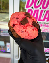 Load image into Gallery viewer, Neapolitan Roo Glam Cookie
