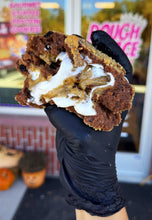 Load image into Gallery viewer, The Graveyard Fluff Glam Cookie
