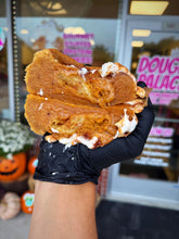 Load image into Gallery viewer, Candied Yams Glam Cookie
