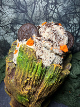Load image into Gallery viewer, Cookies n’ Scream Pro-Dough (Vegan Friendly)
