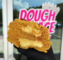 Load image into Gallery viewer, Pecan Sugar Cookie Glam Cookie
