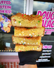 Load image into Gallery viewer, Holiday Blondie Bars
