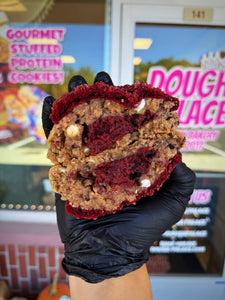 Red Velvet Cake Crunch Glam Cookie