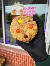 Load image into Gallery viewer, Nutella Reese Glam Cookie
