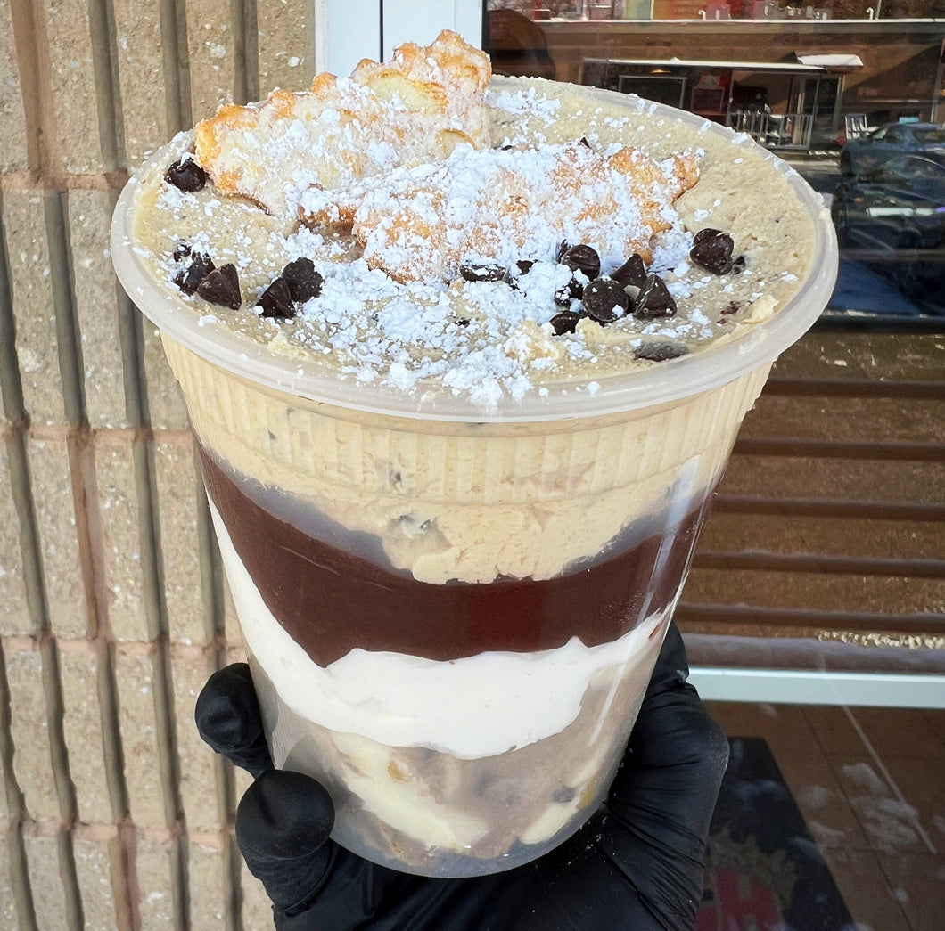 Cannoli Party Tub