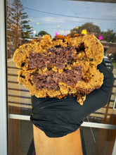 Load image into Gallery viewer, Cocoreo Biscoff Bash Glam Cookie
