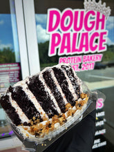 Load image into Gallery viewer, Cake Slices
