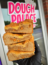 Load image into Gallery viewer, Apple Cider Blondie Bar
