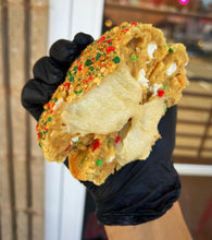 Load image into Gallery viewer, Christmas Crumble Glam Cookie
