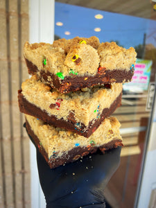 Mr. M&M’s Brownie Crumb Cake