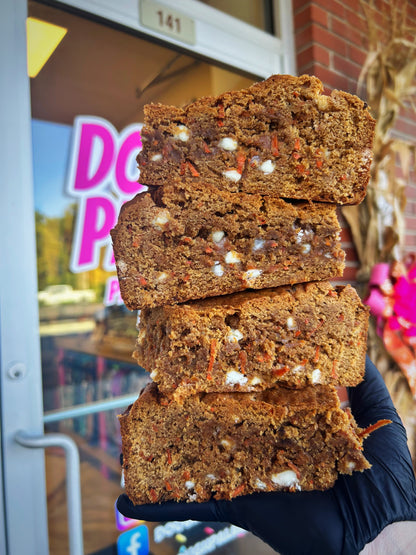 Carrot Cake Blondie Bar
