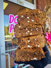 Load image into Gallery viewer, Carrot Cake Blondie Bar
