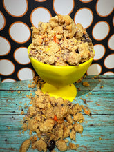 Load image into Gallery viewer, Reese Crack Creamy Crumbles
