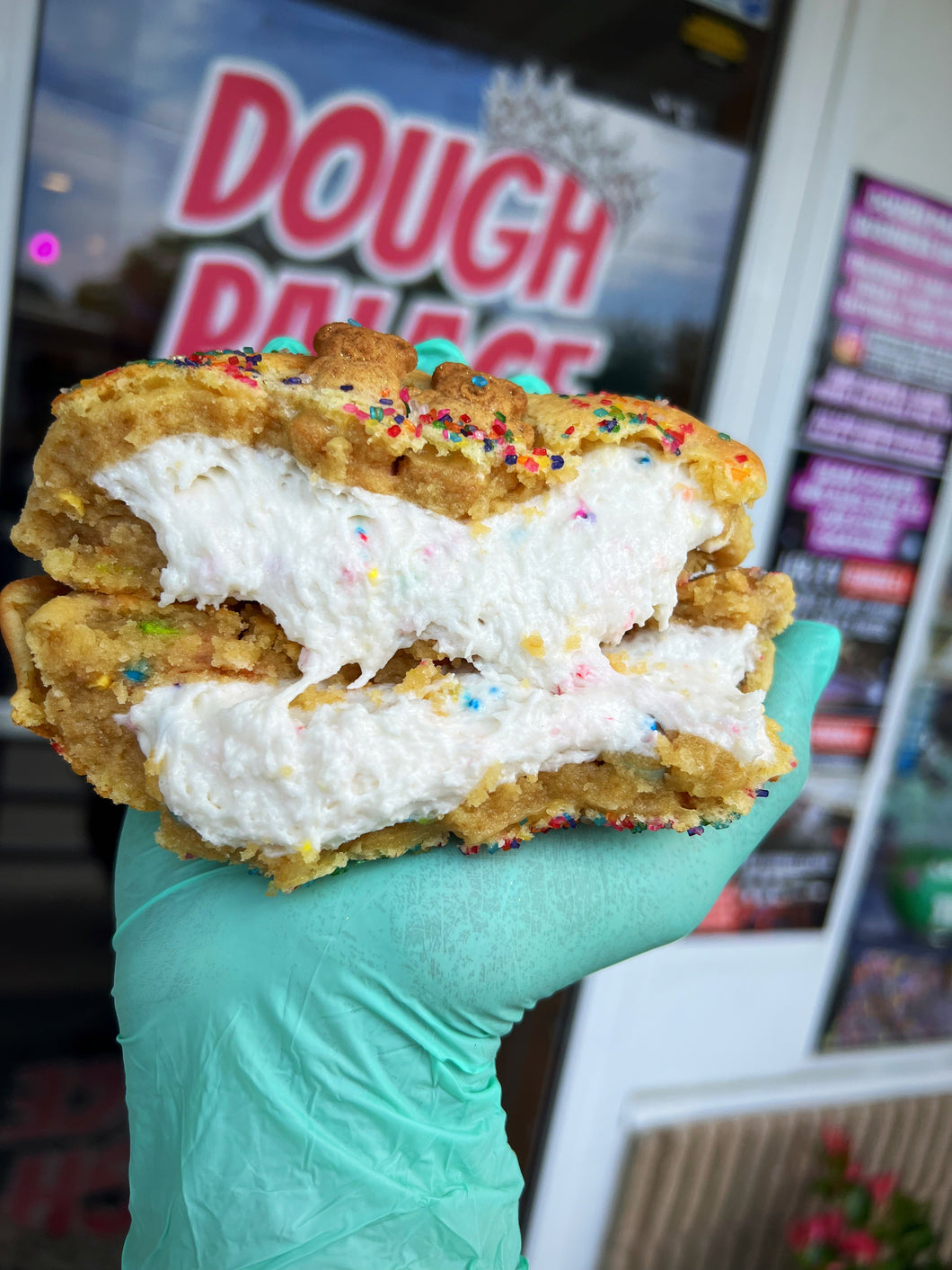 Dunk-A-Roo Glam Cookie