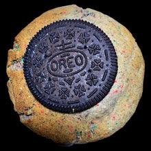 Load image into Gallery viewer, Ralphie’s Oreo Glam Cookie
