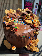 Load image into Gallery viewer, Chocolate Peanut Butter Lover Pro-Dough Cake
