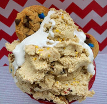 Load image into Gallery viewer, Red, White, &amp; Chips Ahoy Pro-Dough🇺🇸
