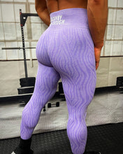Load image into Gallery viewer, Lavender Zebra Pro-Fit Seamless Leggings
