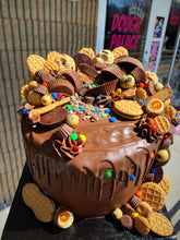 Load image into Gallery viewer, Chocolate Peanut Butter Lover Pro-Dough Cake
