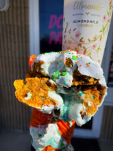 Load image into Gallery viewer, Party At The Bar Glam Cookie
